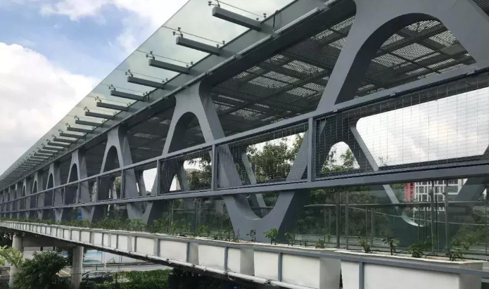 北宁论管桁架结构工程弯管加工防锈处理的方法